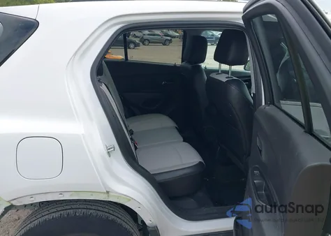 2018 Chevrolet Trax Lt from USA, damaged, VIN 3GNCJLSB5JL399333